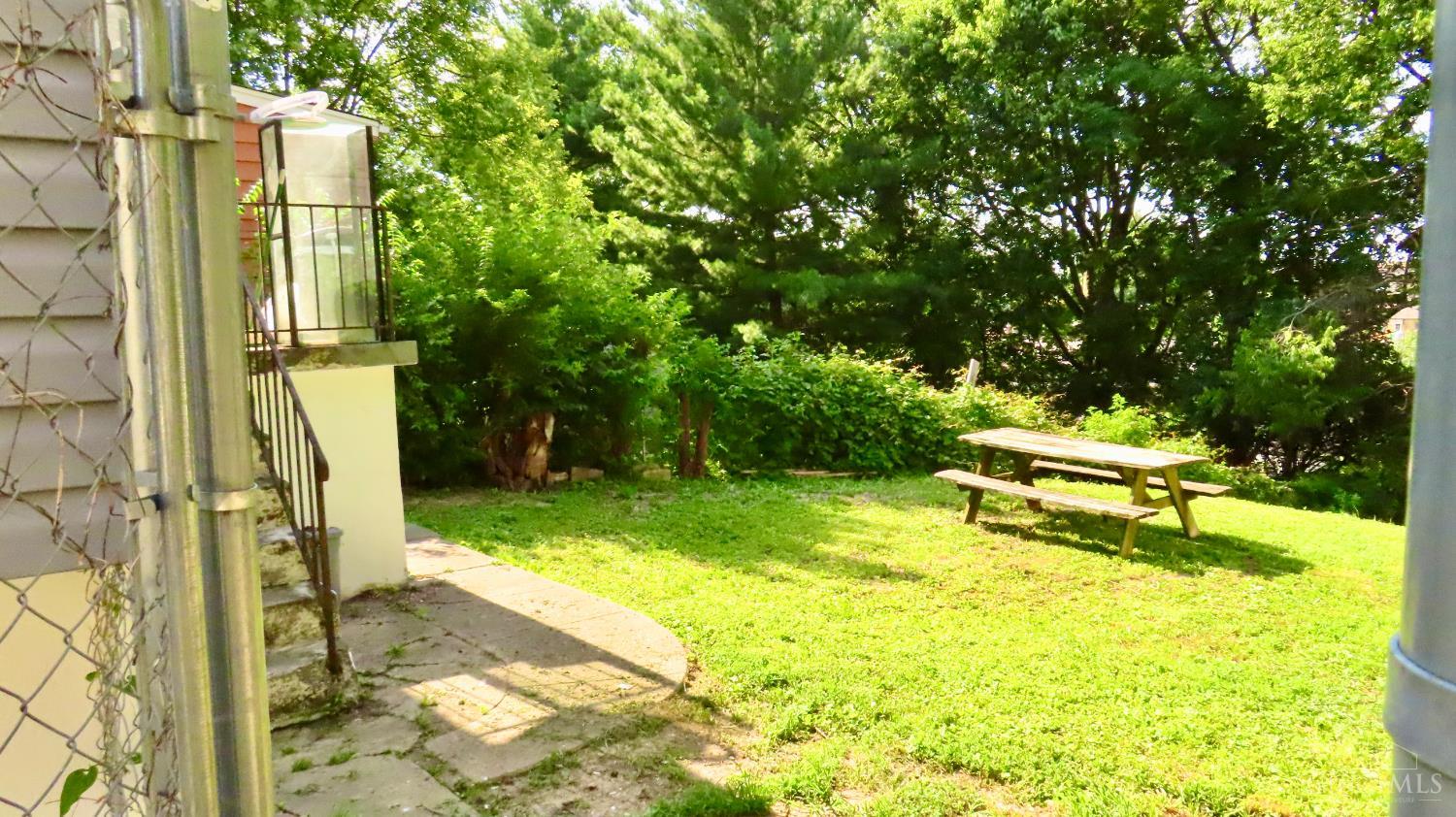 4302 Harding Avenue Cheviot, OH 45211 - Photo 21 of 24