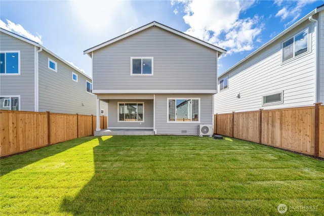 $689,990 | 13909 178th St Court East, Puyallup, WA 98374