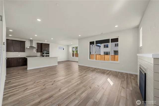 $689,990 | 13909 178th St Court East, Puyallup, WA 98374