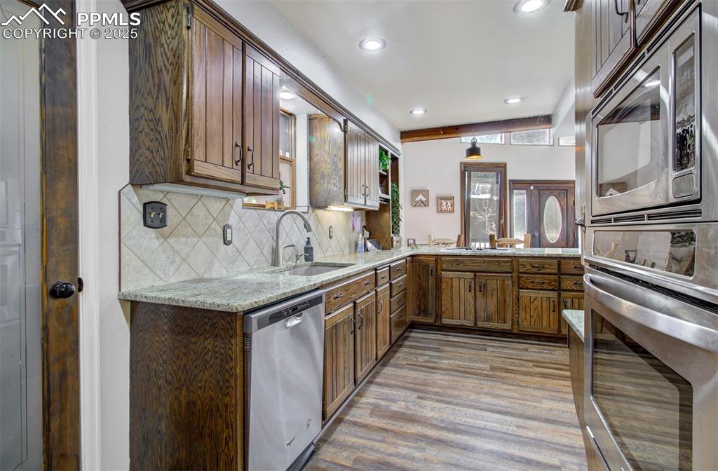 8716 Chipita Park Road Cascade, CO 80809 - Photo 12 of 50