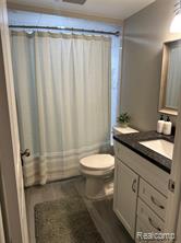 270 East Thirteen Mile Road, Unit 34 Madison Heights, MI 48071 - Photo 7 of 16