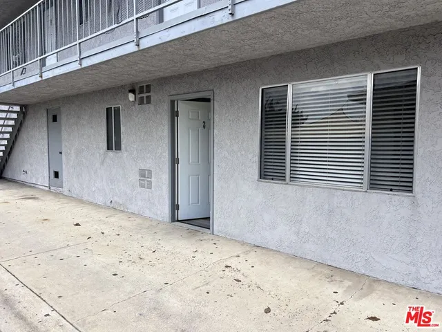 $1,835 | 1556 West 227th Street, Unit 3, Torrance, CA 90501