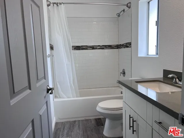 $1,835 | 1556 West 227th Street, Unit 3, Torrance, CA 90501