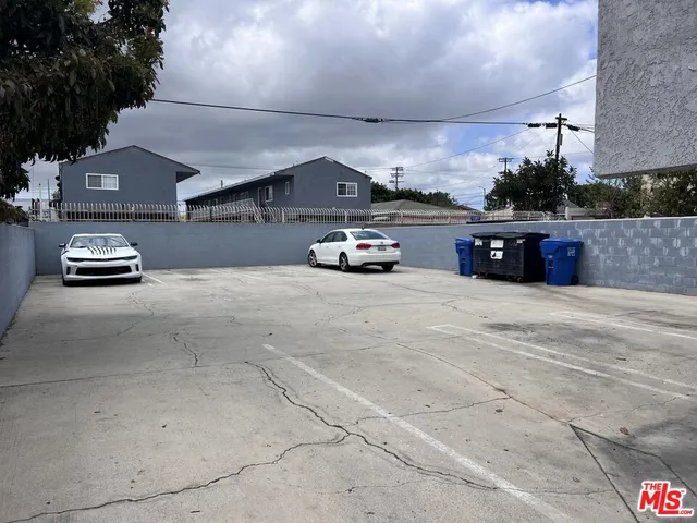 $1,835 | 1556 West 227th Street, Unit 3, Torrance, CA 90501