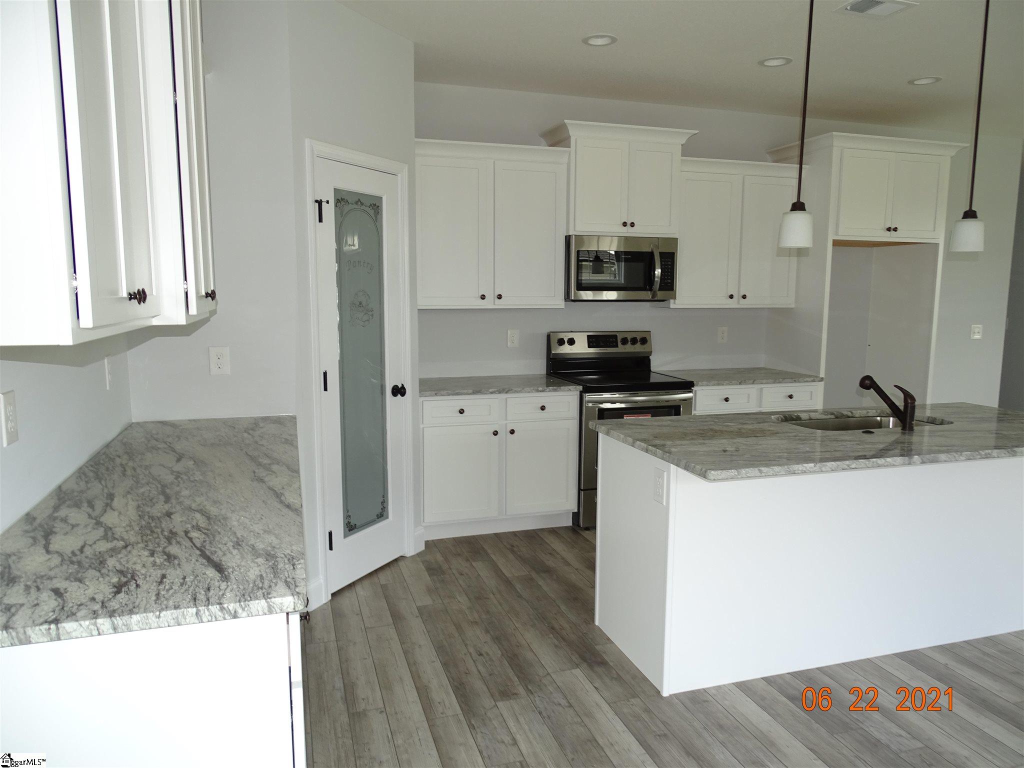 755 Lightwood Knot Road Woodruff, SC 29388 - Photo 7 of 22 Gallery Image 7