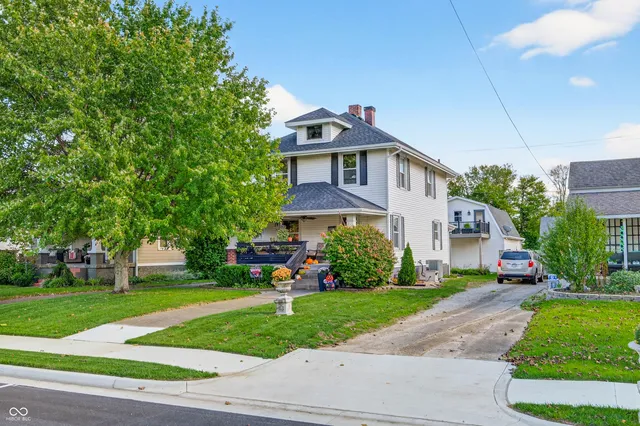 $259,900 | 727 West 2nd Street, Seymour, IN 47274