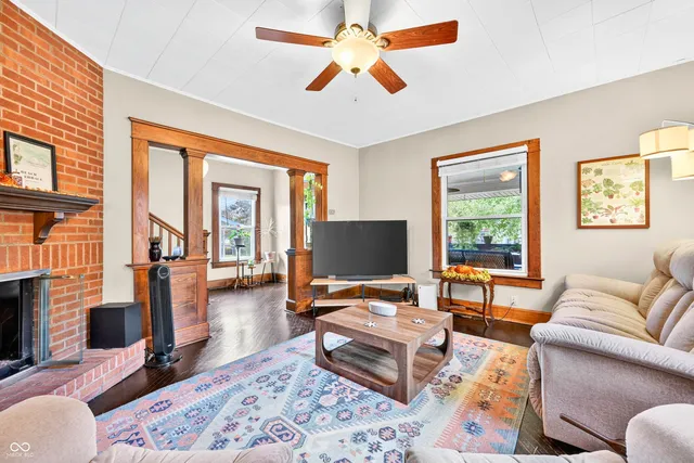 $259,900 | 727 West 2nd Street, Seymour, IN 47274