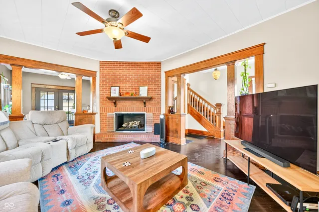 $259,900 | 727 West 2nd Street, Seymour, IN 47274