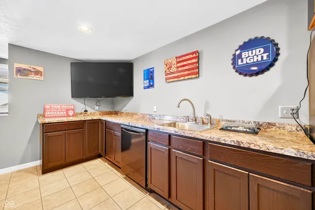 $259,900 | 727 West 2nd Street, Seymour, IN 47274