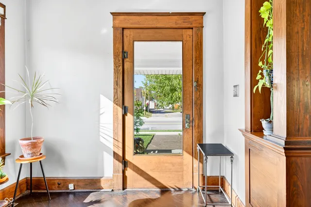 $259,900 | 727 West 2nd Street, Seymour, IN 47274