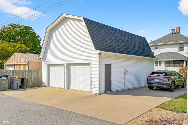 $259,900 | 727 West 2nd Street, Seymour, IN 47274