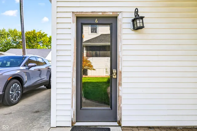 $259,900 | 727 West 2nd Street, Seymour, IN 47274