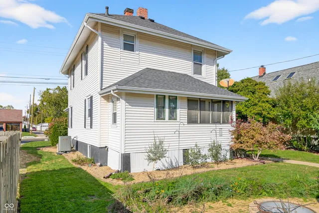 $259,900 | 727 West 2nd Street, Seymour, IN 47274