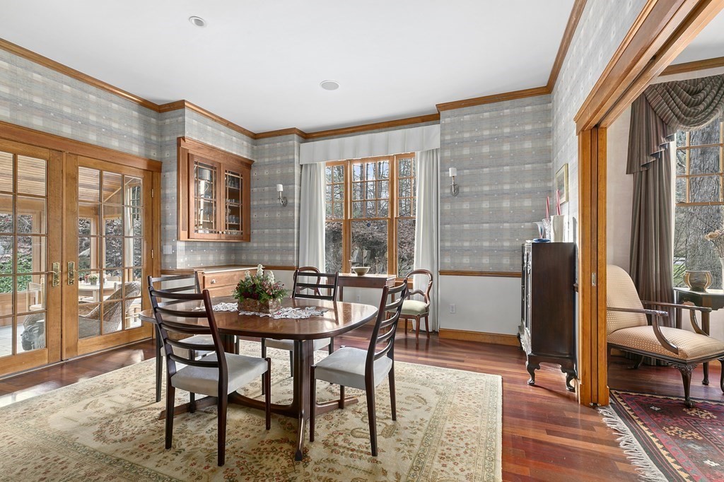 59 Crestview Road Milton, MA 02186 - Photo 4 of 32 a dining room with furniture and wooden floor
