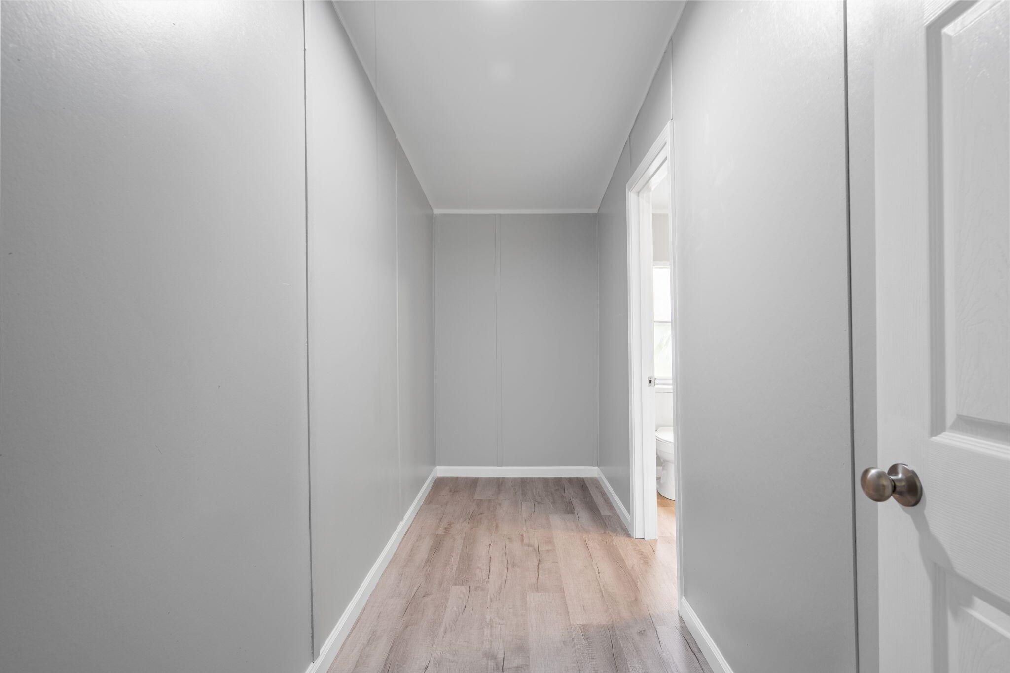 1220 Ogden Road Dayton, TN 37321 - Photo 19 of 30 Huge walk-in closet!