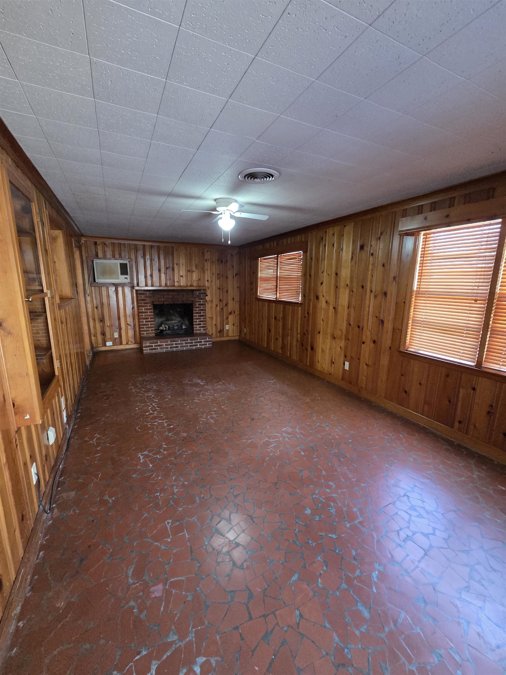 4584 East Dearing Road Memphis, TN 38117 - Photo 11 of 18