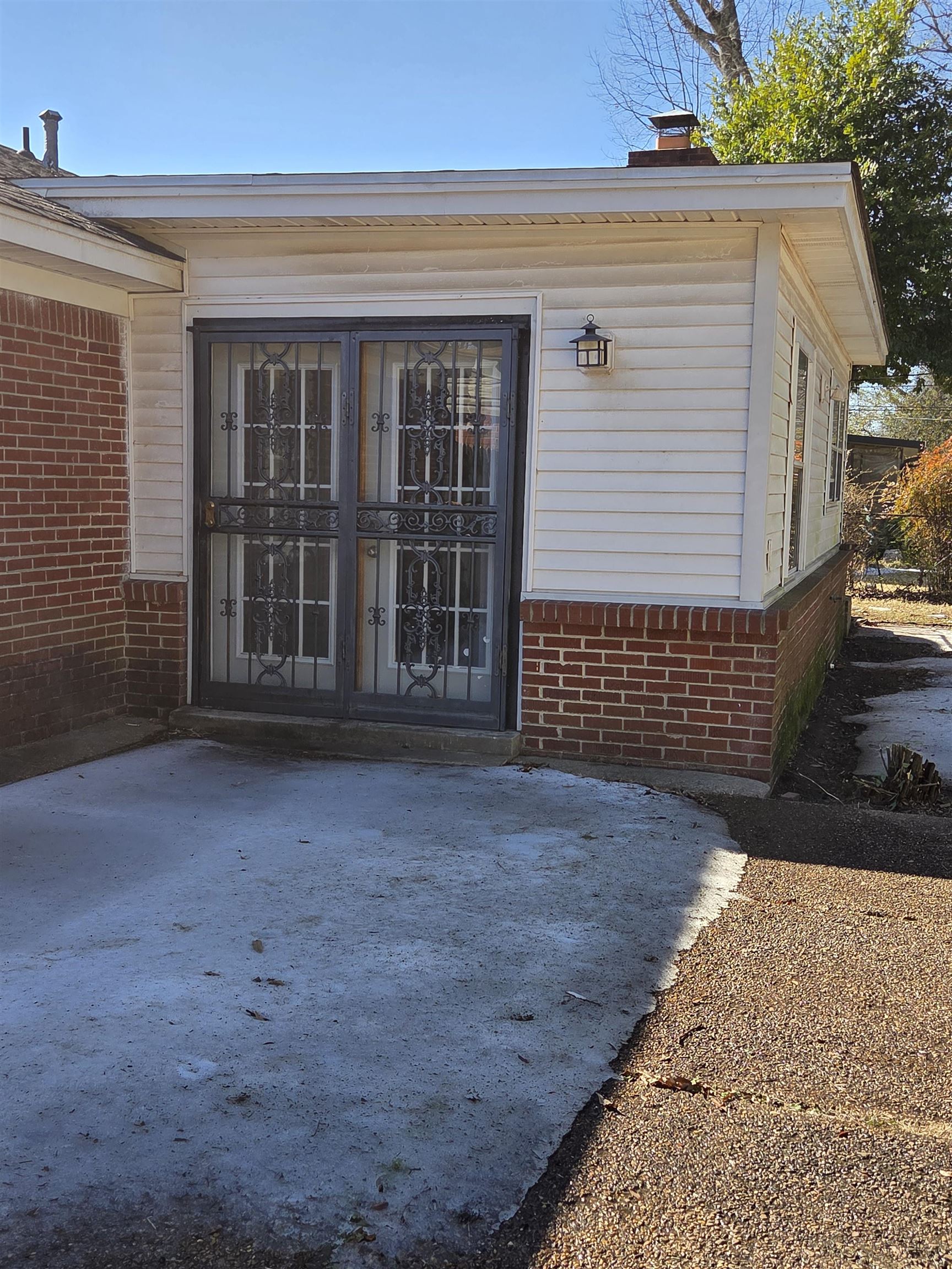 4584 East Dearing Road Memphis, TN 38117 - Photo 4 of 18