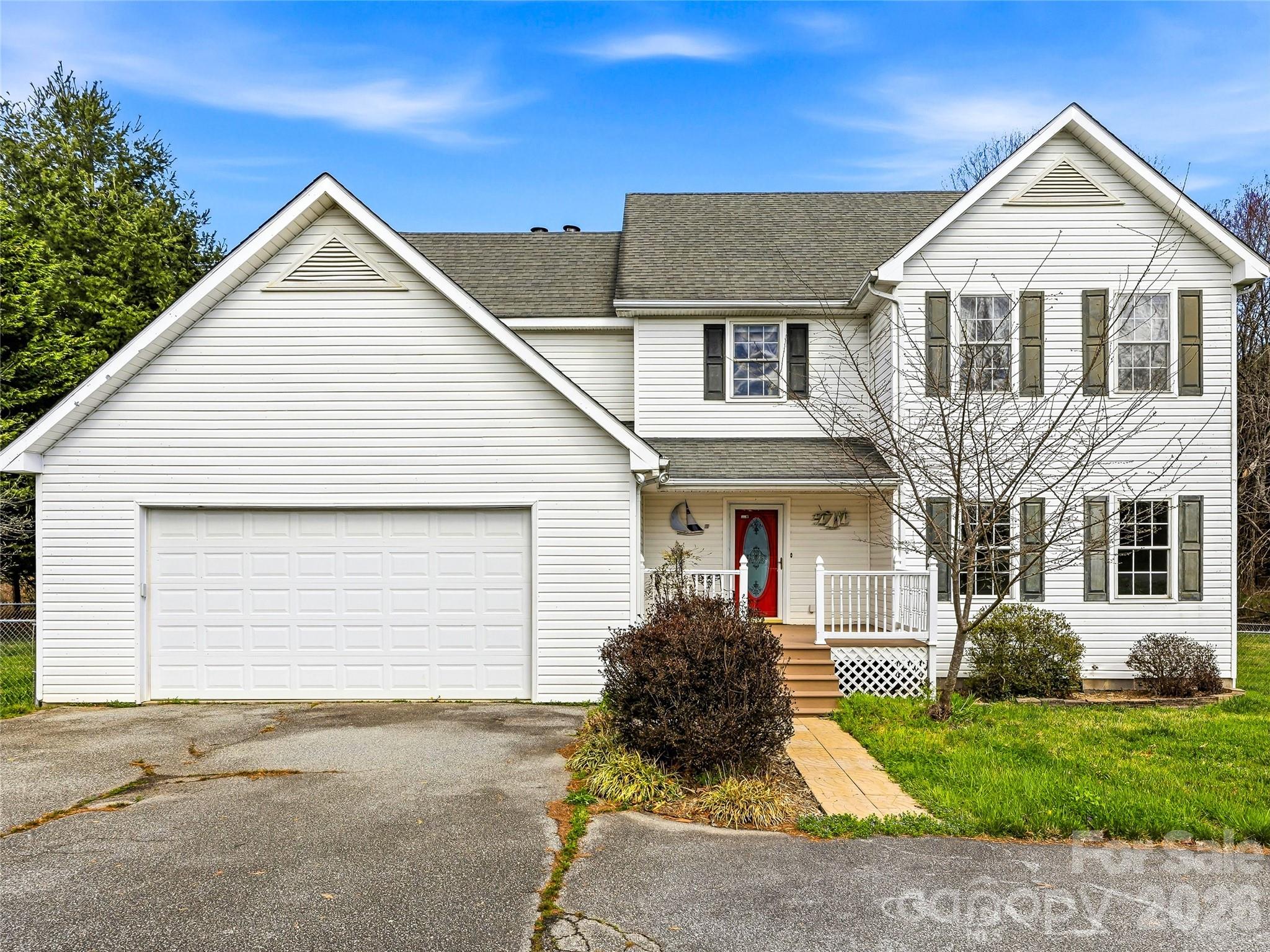 61 Rolling Hills Road Mills River, NC 28759 - Photo 3 of 41