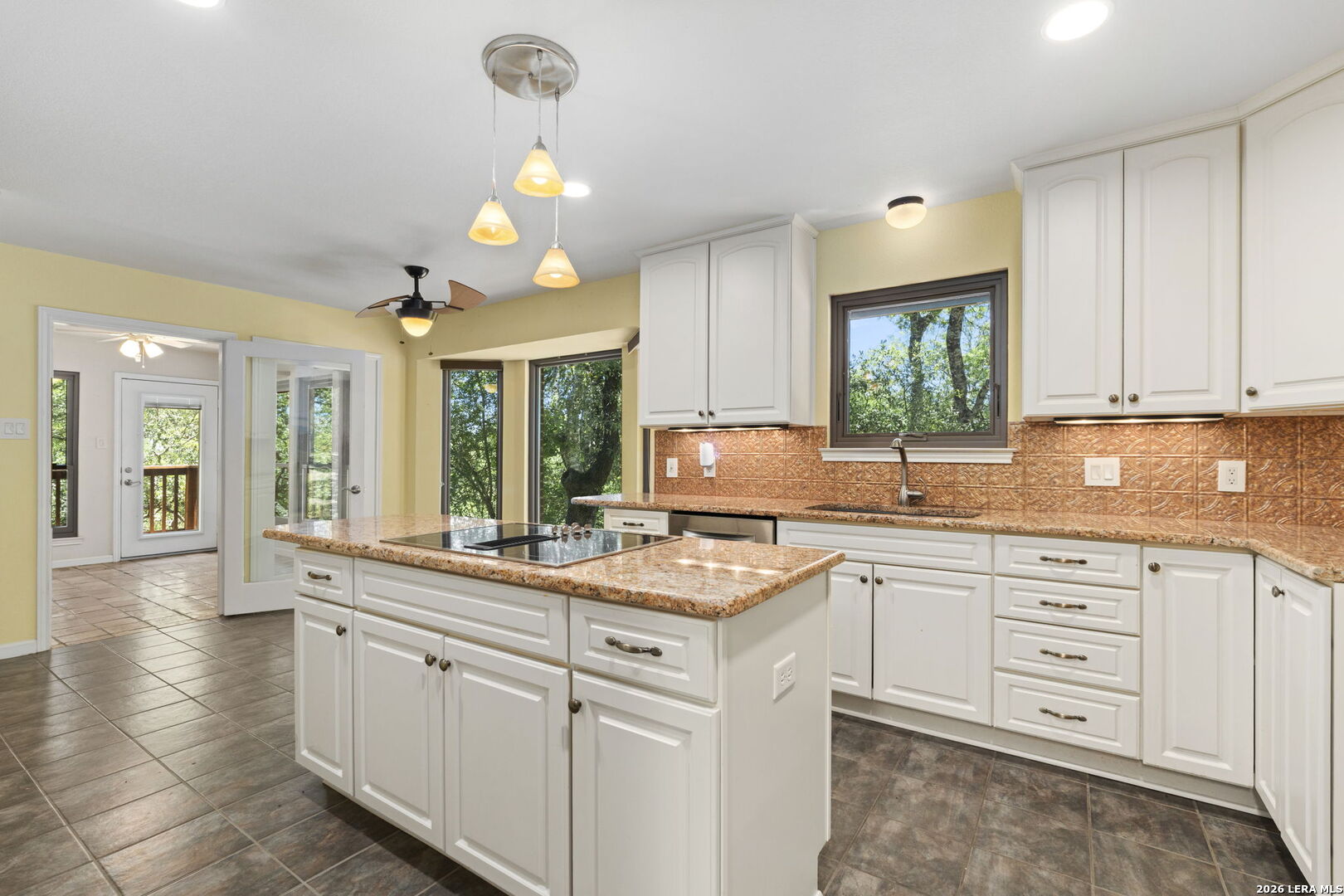 7621 Dietz Elkhorn Road Boerne, TX 78015 - Photo 17 of 55