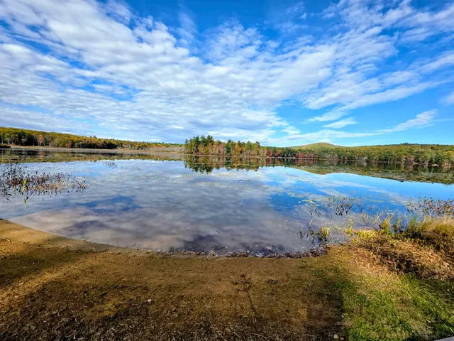 $475,000 | 153 Lakeshore Drive, Gilmanton, NH 03237