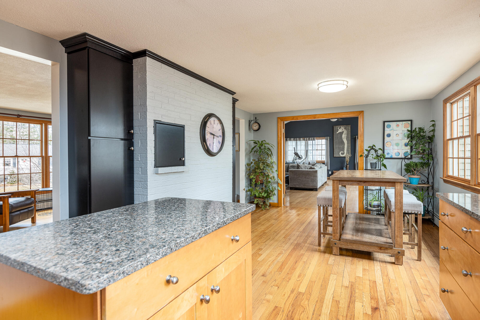 13 Algonquin Road Cape Elizabeth, ME 04107 - Photo 8 of 43 Kitchen-5