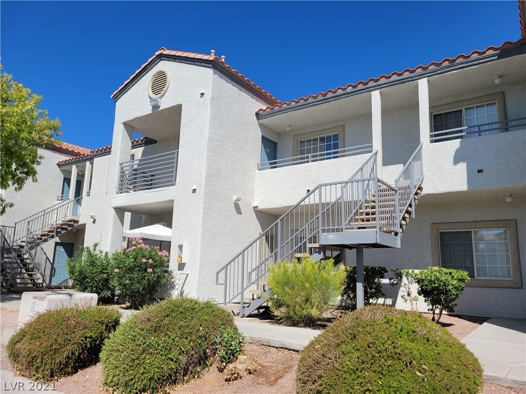 3318 North Decatur Boulevard, Unit 2149 Las Vegas, NV 89130 - Photo 2 of 43