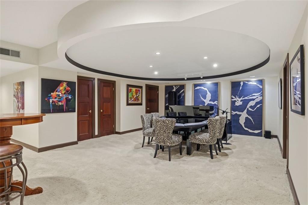 514 Justabout Road Venetia, PA 15367 - Photo 48 of 50 a workspace with furniture and window