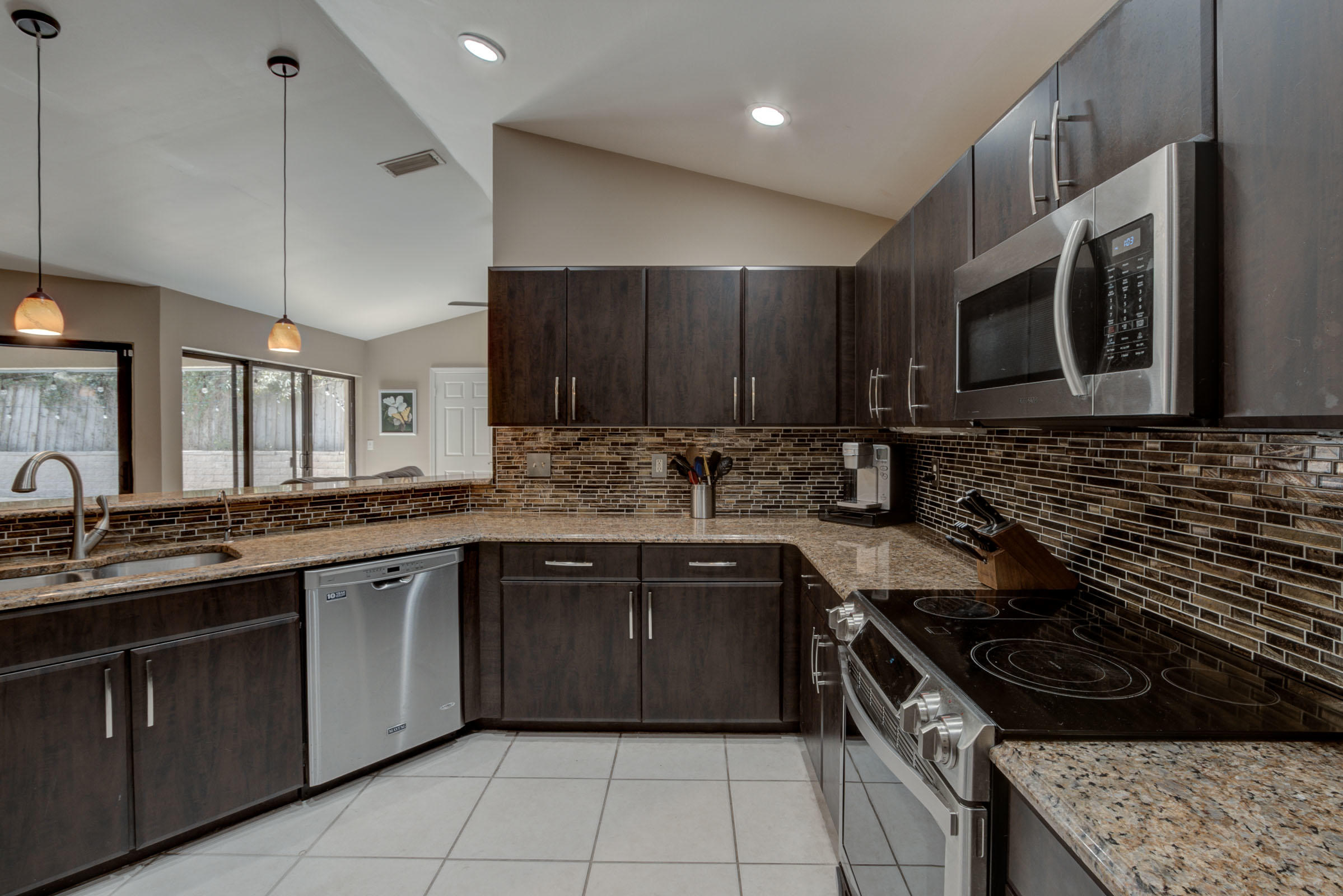 2941 Northwest 29th Avenue Boca Raton, FL 33434 - Photo 6 of 33 KITCHEN