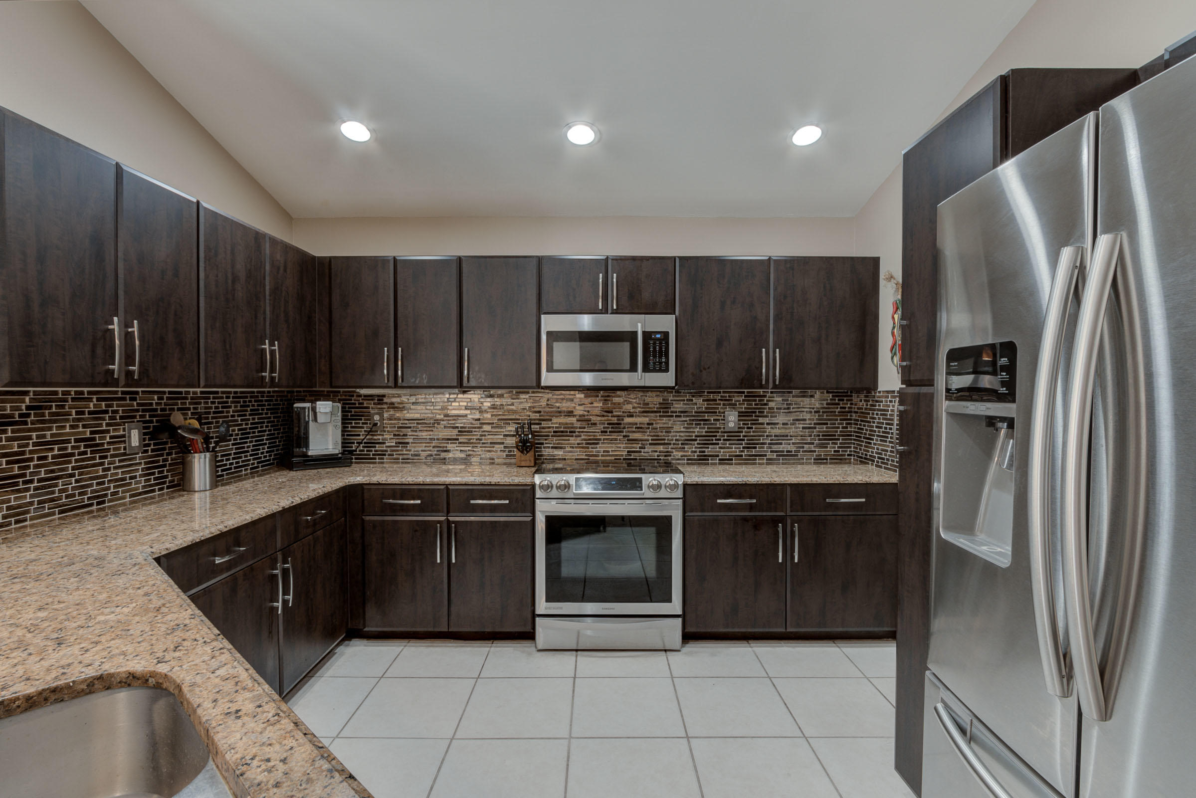 2941 Northwest 29th Avenue Boca Raton, FL 33434 - Photo 7 of 33 KITCHEN