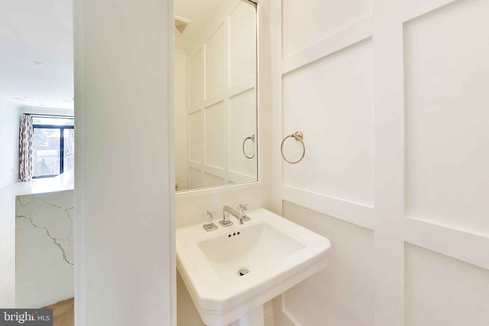 715 K Street Northeast, Unit 1 Washington, DC 20002 - Photo 18 of 44