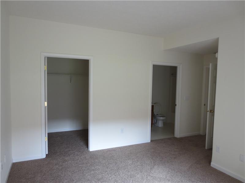 6554 Rainer-b Way, Unit 6554B Indianapolis, IN 46214 - Photo 14 of 18 Gallery Image 14