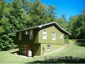 133 Pine Road Brevard, NC 28712 - Photo 4 of 12 Gallery Image 4