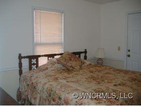 133 Pine Road Brevard, NC 28712 - Photo 7 of 12 Gallery Image 7