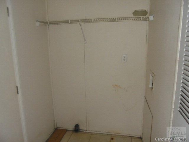 400 Substation Road Elk Park, NC 28622 - Photo 6 of 15 Gallery Image 6