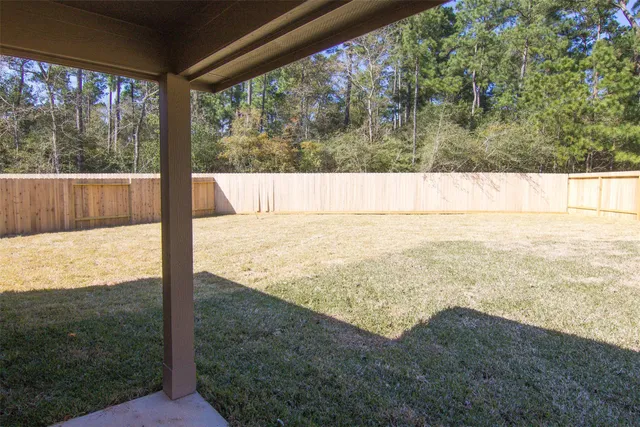 $1,500 | 456 Upper Creek Drive, Willis, TX 77378