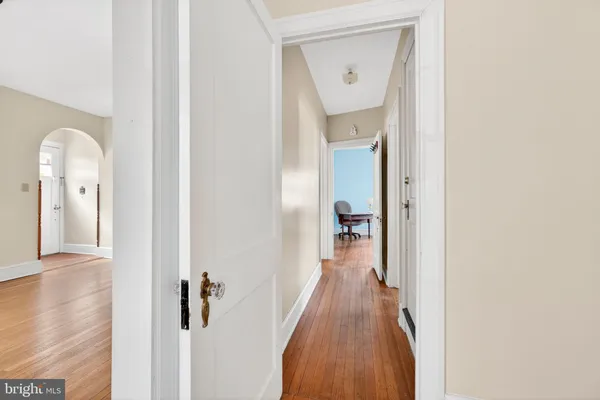 $400,000 | 226 Glenmore Avenue, Catonsville, MD 21228