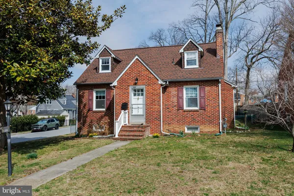 $400,000 | 226 Glenmore Avenue, Catonsville, MD 21228