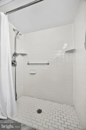 $400,000 | 226 Glenmore Avenue, Catonsville, MD 21228