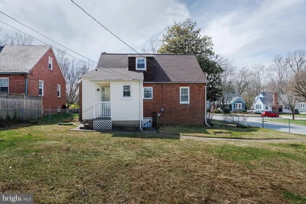 $400,000 | 226 Glenmore Avenue, Catonsville, MD 21228