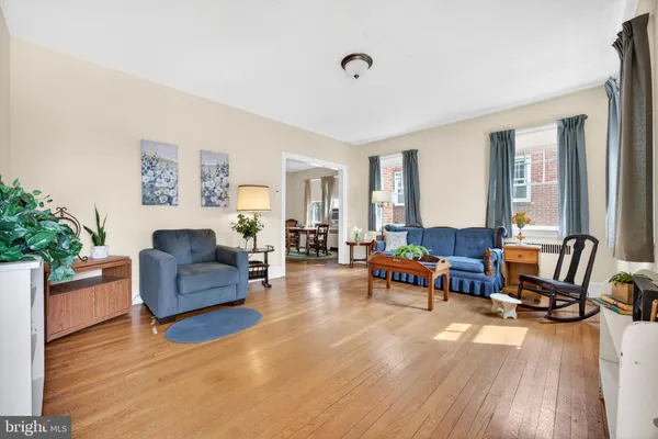 $400,000 | 226 Glenmore Avenue, Catonsville, MD 21228