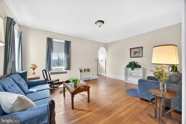 $400,000 | 226 Glenmore Avenue, Catonsville, MD 21228