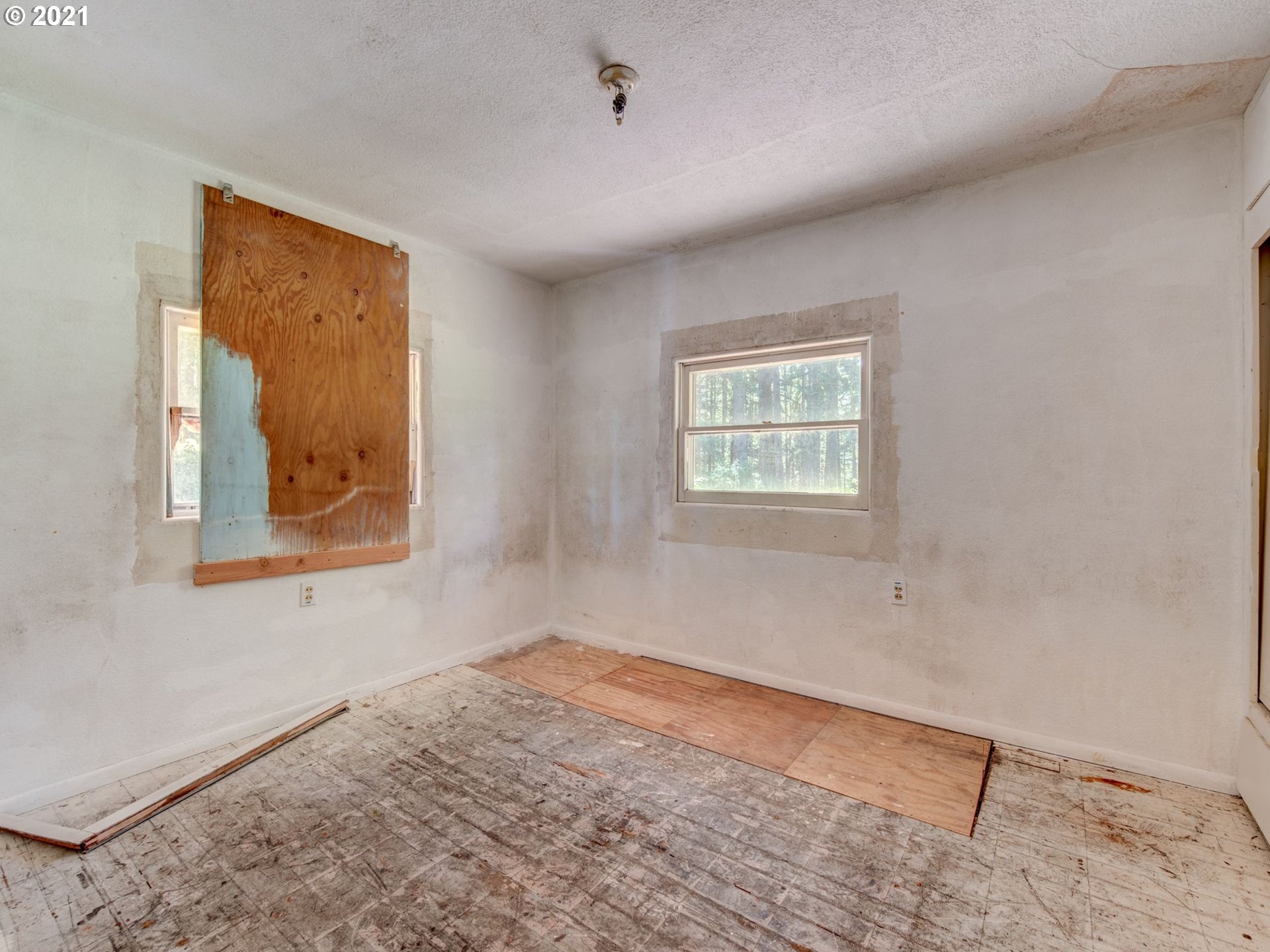 25248 Vaughn Road Veneta, OR 97487 - Photo 14 of 21 Gallery Image 14