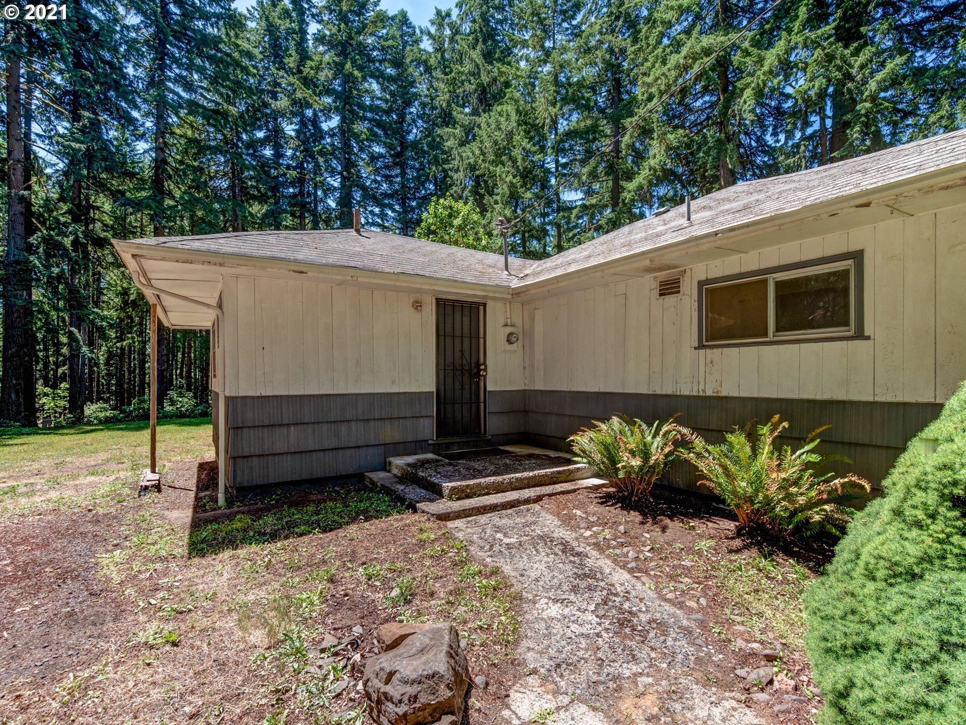 25248 Vaughn Road Veneta, OR 97487 - Photo 5 of 21 Gallery Image 5
