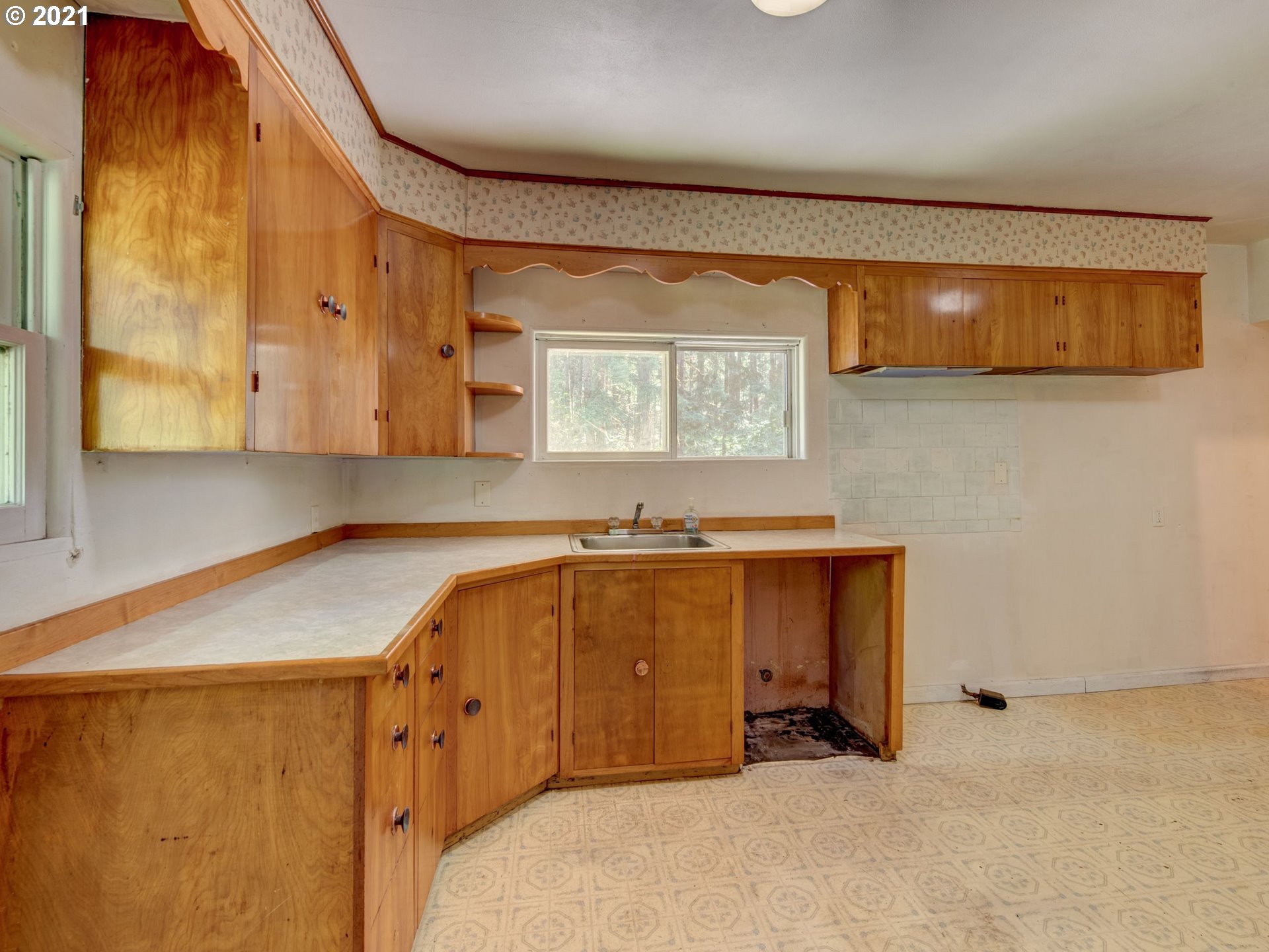 25248 Vaughn Road Veneta, OR 97487 - Photo 10 of 21 Gallery Image 10