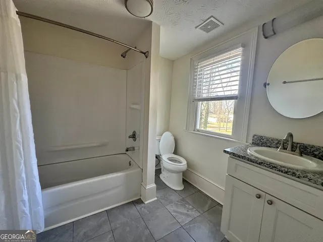 $2,750 | 205 North 2nd Street, Madison, GA 30650