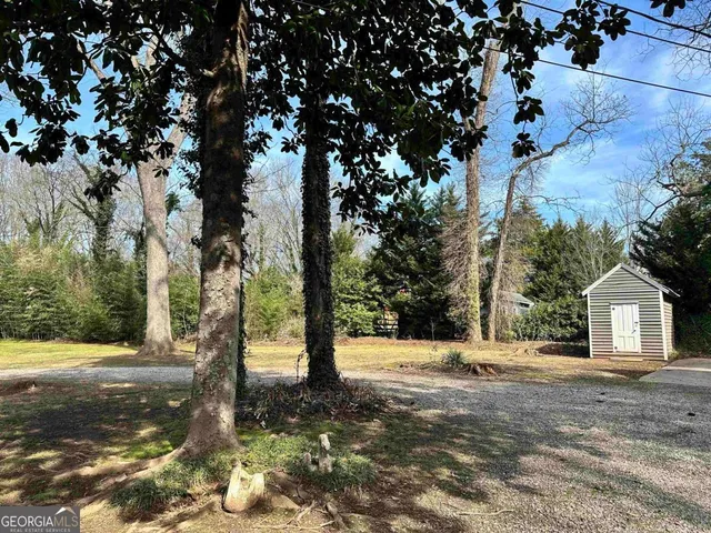 $2,750 | 205 North 2nd Street, Madison, GA 30650