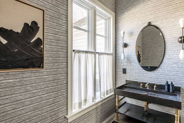 a view of a livingroom with furniture