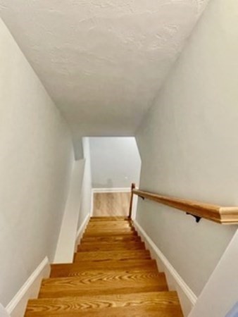 39 Staples Street Billerica, MA 01821 - Photo 21 of 25 a view of entryway