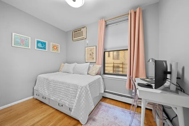 $1,295,000 | 315 West 99th Street, Unit 4B | Upper West Side