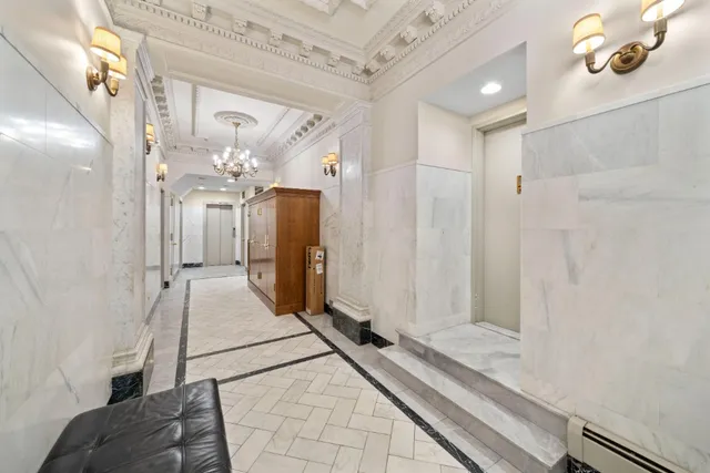 $1,295,000 | 315 West 99th Street, Unit 4B | Upper West Side